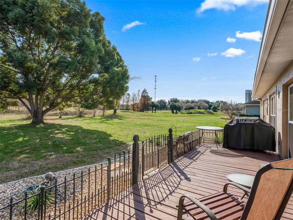 На продажу: $437,900 (3 спален, 2 ванн, 2236 Квадратных фут)