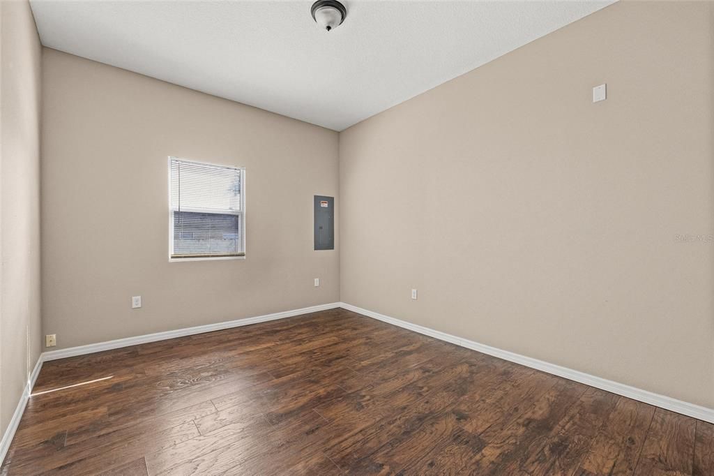 В аренду: $3,400 (3 спален, 2 ванн, 1566 Квадратных фут)