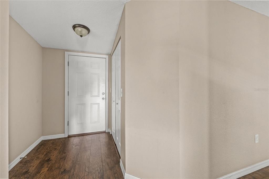 В аренду: $3,400 (3 спален, 2 ванн, 1566 Квадратных фут)