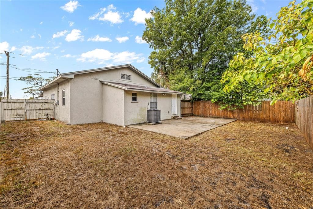 В аренду: $3,400 (3 спален, 2 ванн, 1566 Квадратных фут)