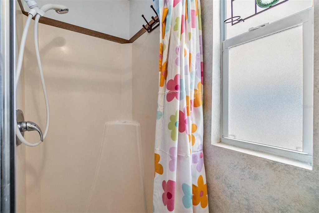 En Venta: $123,000 (2 camas, 2 baños, 985 Pies cuadrados)