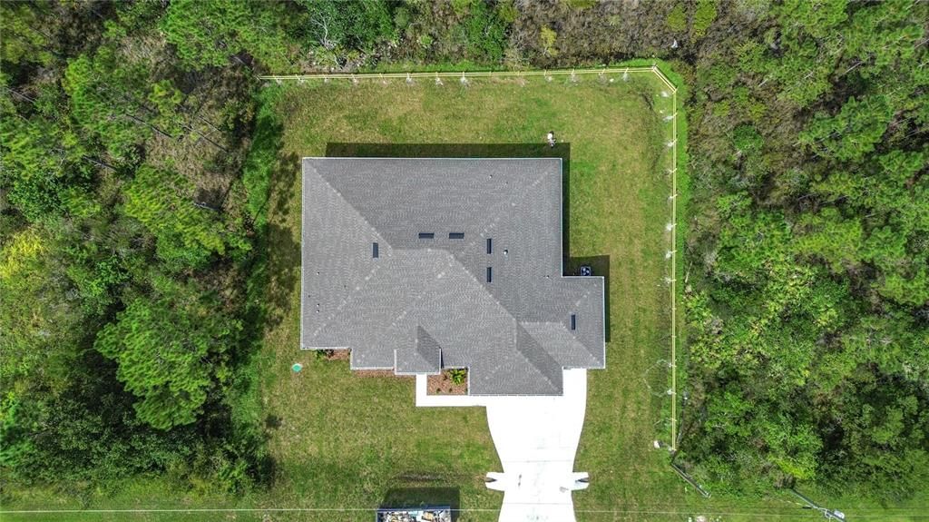 For Sale: $700,000 (4 beds, 3 baths, 2927 Square Feet)