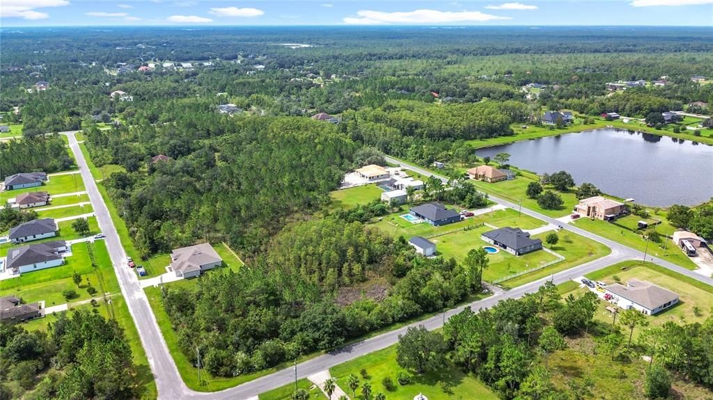 For Sale: $700,000 (4 beds, 3 baths, 2927 Square Feet)