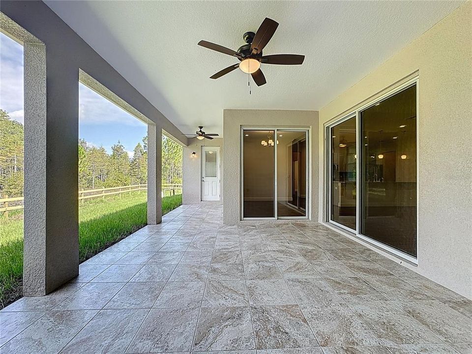 For Sale: $700,000 (4 beds, 3 baths, 2927 Square Feet)