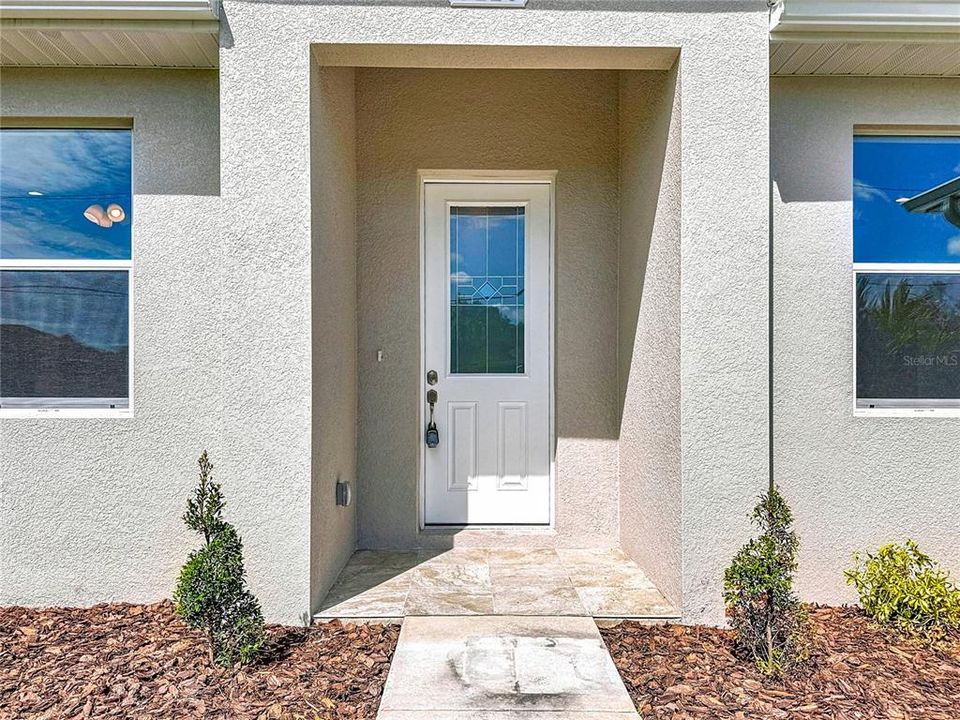 For Sale: $700,000 (4 beds, 3 baths, 2927 Square Feet)