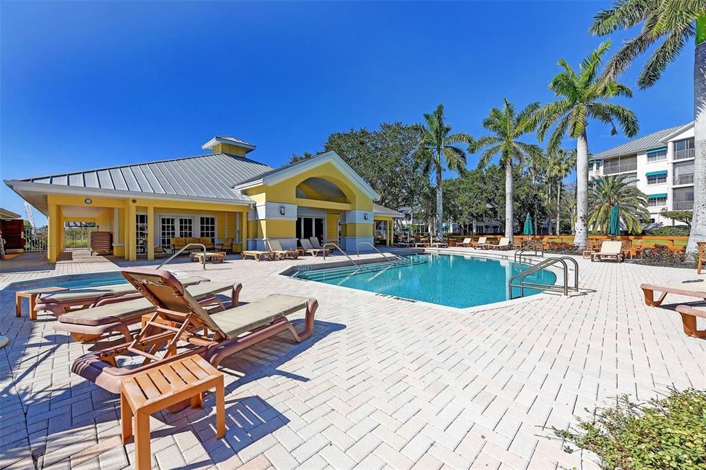 For Rent: $3,500 (3 beds, 3 baths, 2000 Square Feet)