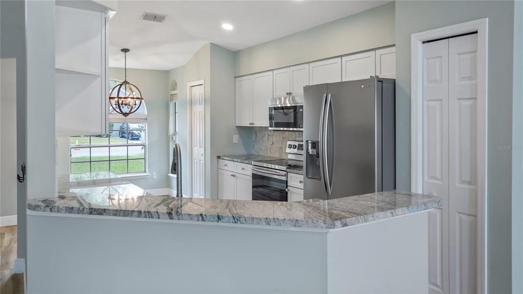 For Rent: $2,500 (4 beds, 2 baths, 1772 Square Feet)