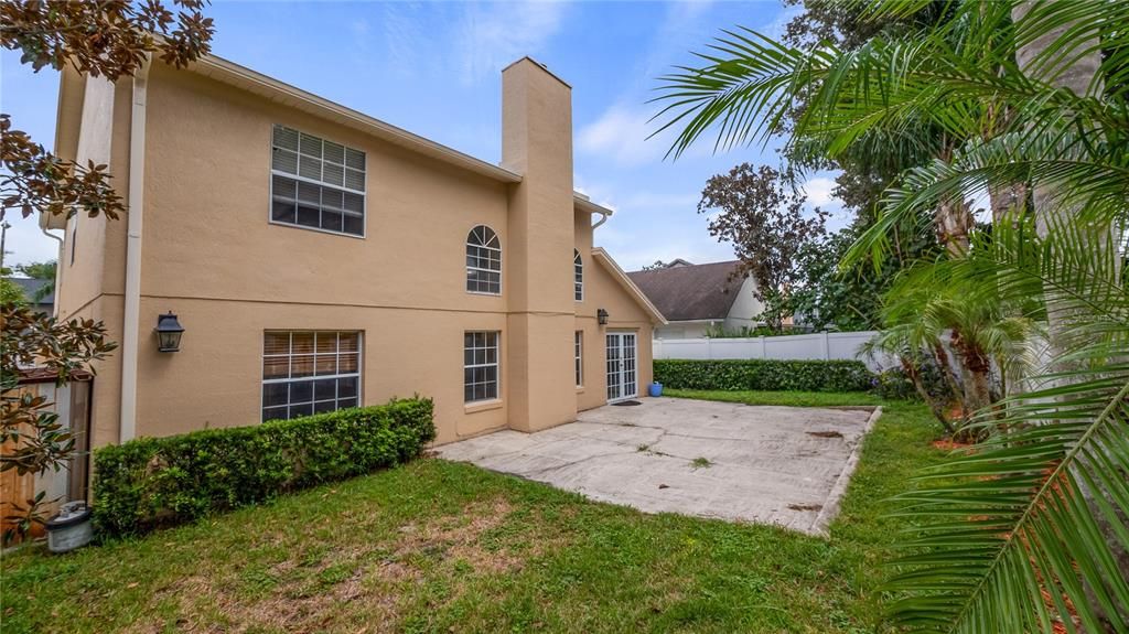 For Rent: $2,500 (4 beds, 2 baths, 1772 Square Feet)