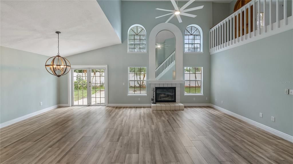 For Rent: $2,500 (4 beds, 2 baths, 1772 Square Feet)