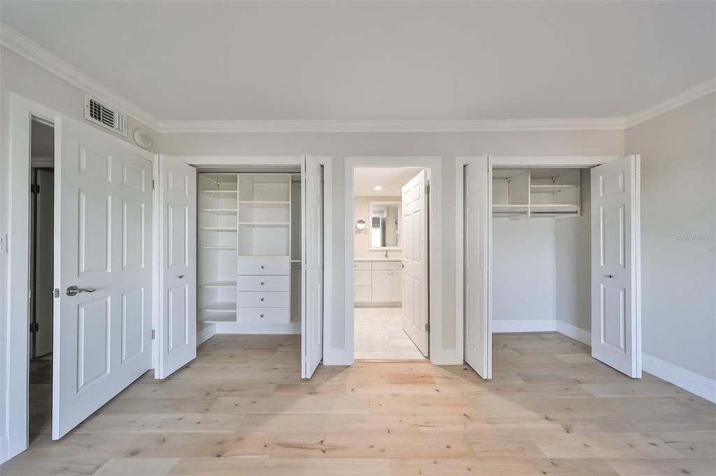 For Rent: $4,000 (2 beds, 2 baths, 1320 Square Feet)