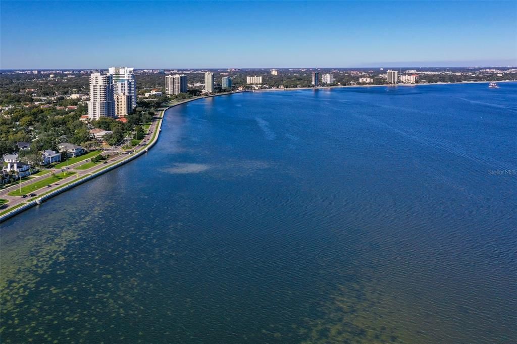 For Rent: $4,000 (2 beds, 2 baths, 1320 Square Feet)