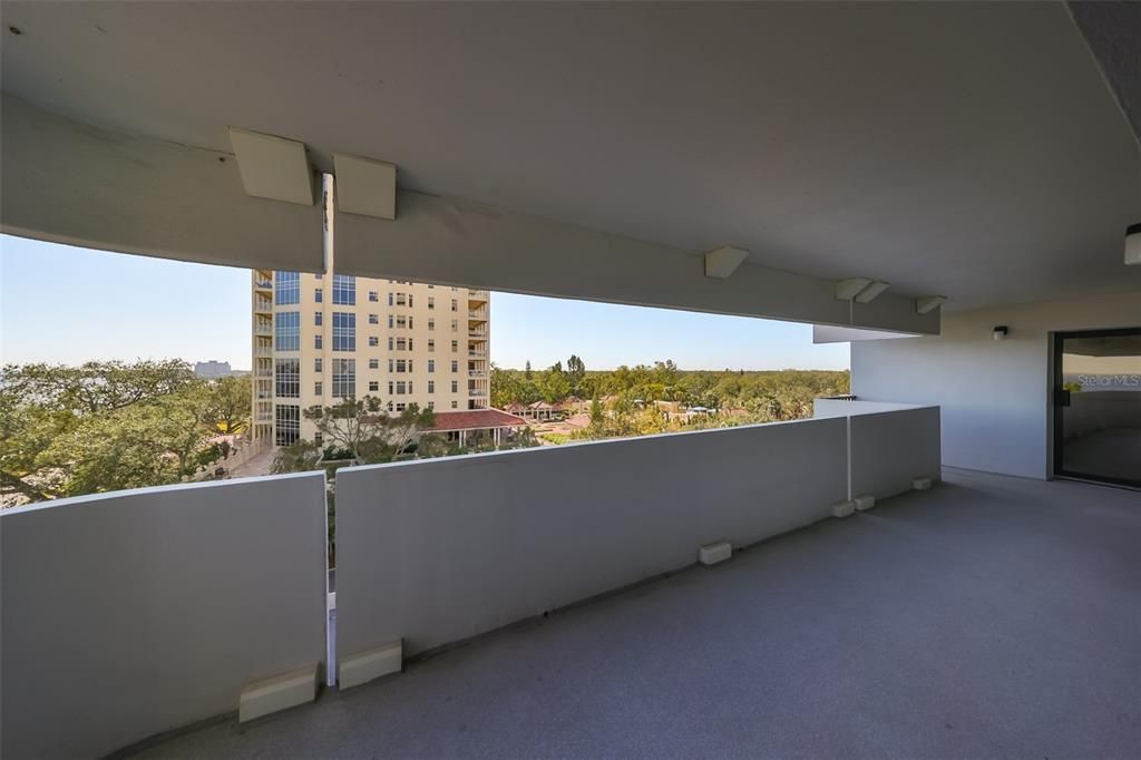 For Rent: $4,000 (2 beds, 2 baths, 1320 Square Feet)