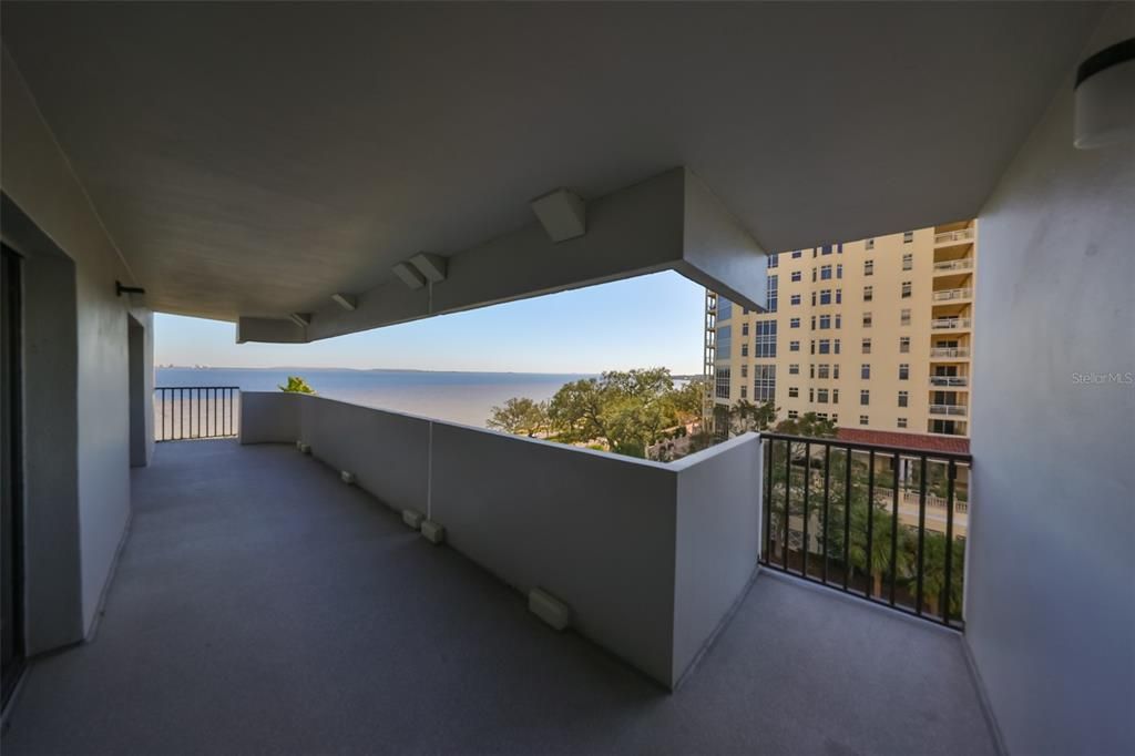 For Rent: $4,000 (2 beds, 2 baths, 1320 Square Feet)