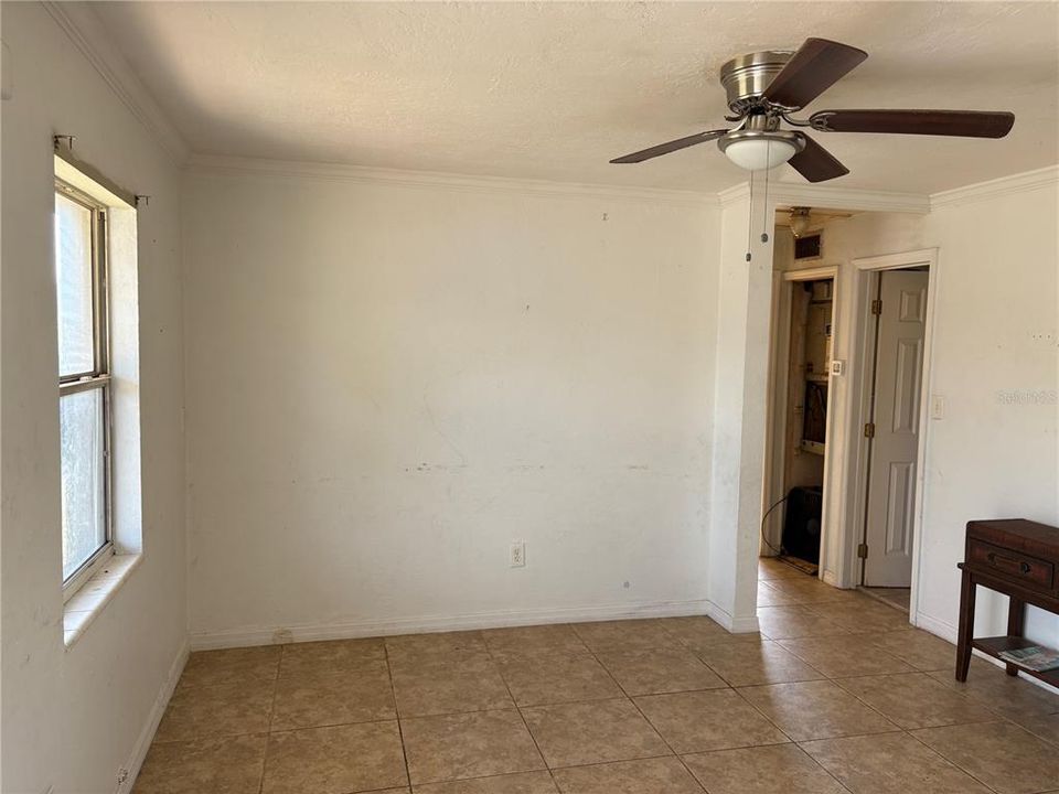 For Sale: $174,700 (3 beds, 2 baths, 1143 Square Feet)