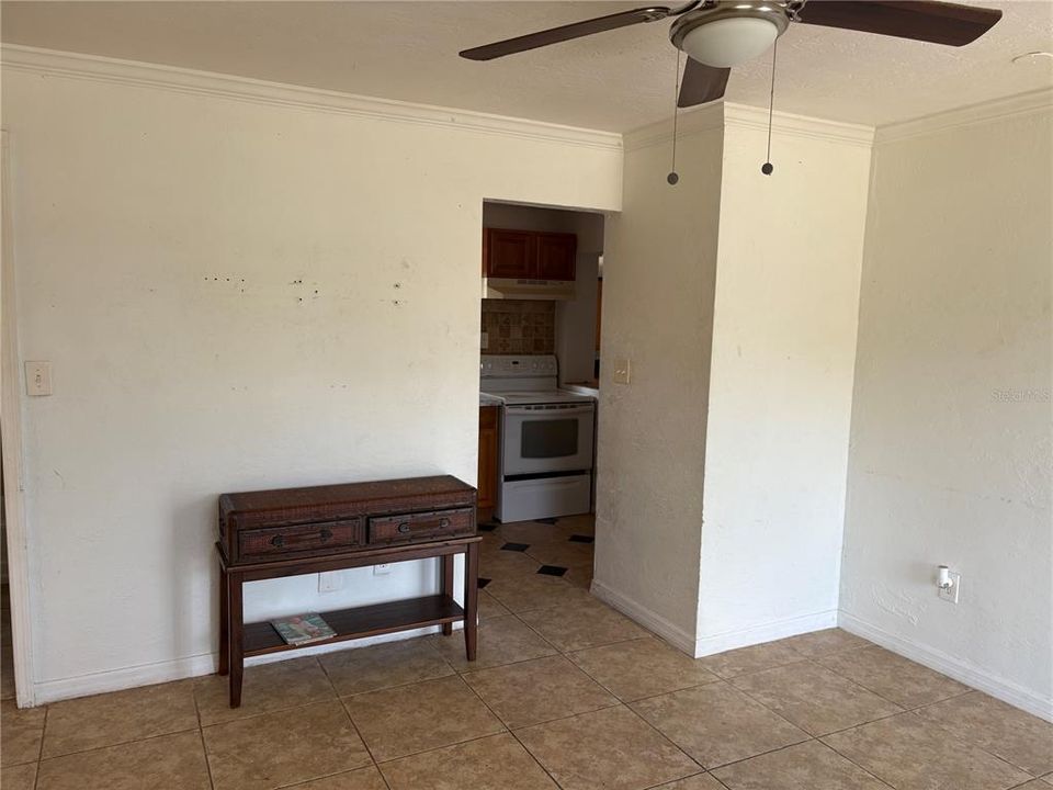 For Sale: $174,700 (3 beds, 2 baths, 1143 Square Feet)