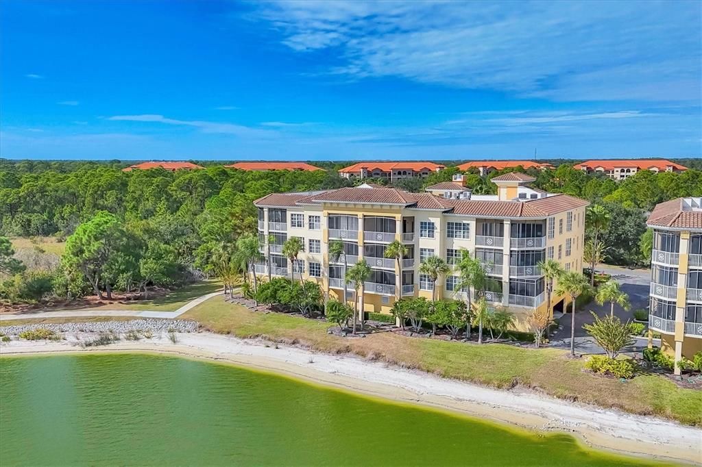 На продажу: $549,900 (3 спален, 2 ванн, 1916 Квадратных фут)