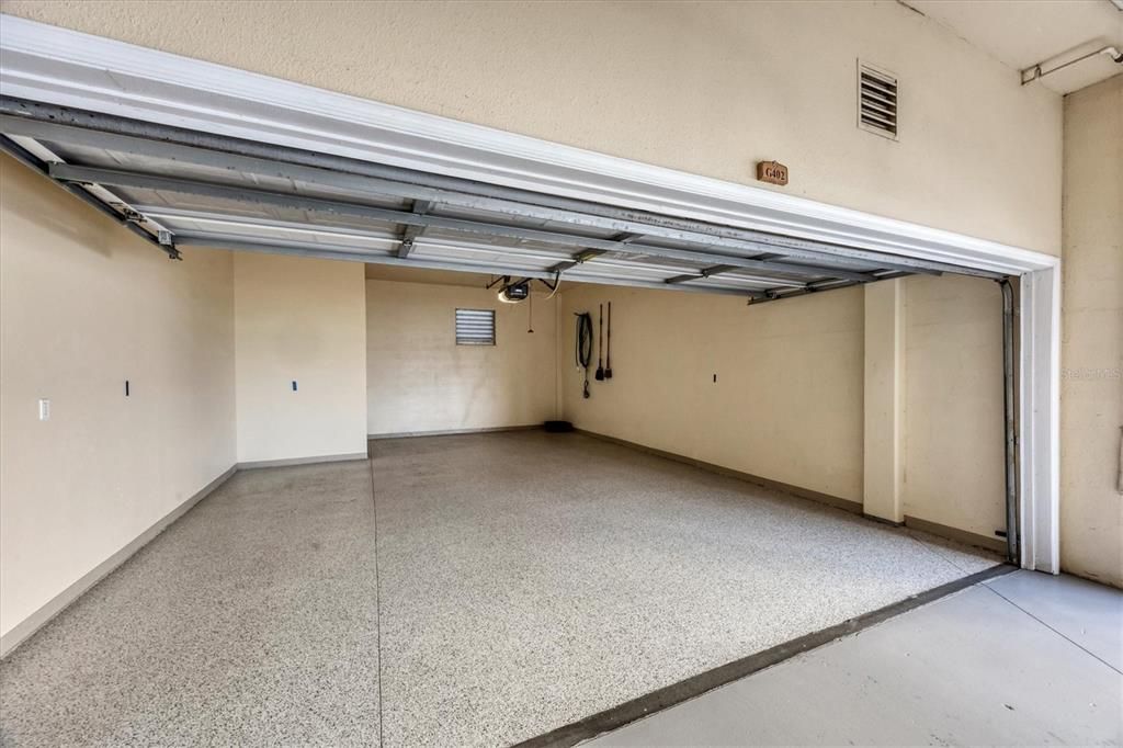 На продажу: $549,900 (3 спален, 2 ванн, 1916 Квадратных фут)