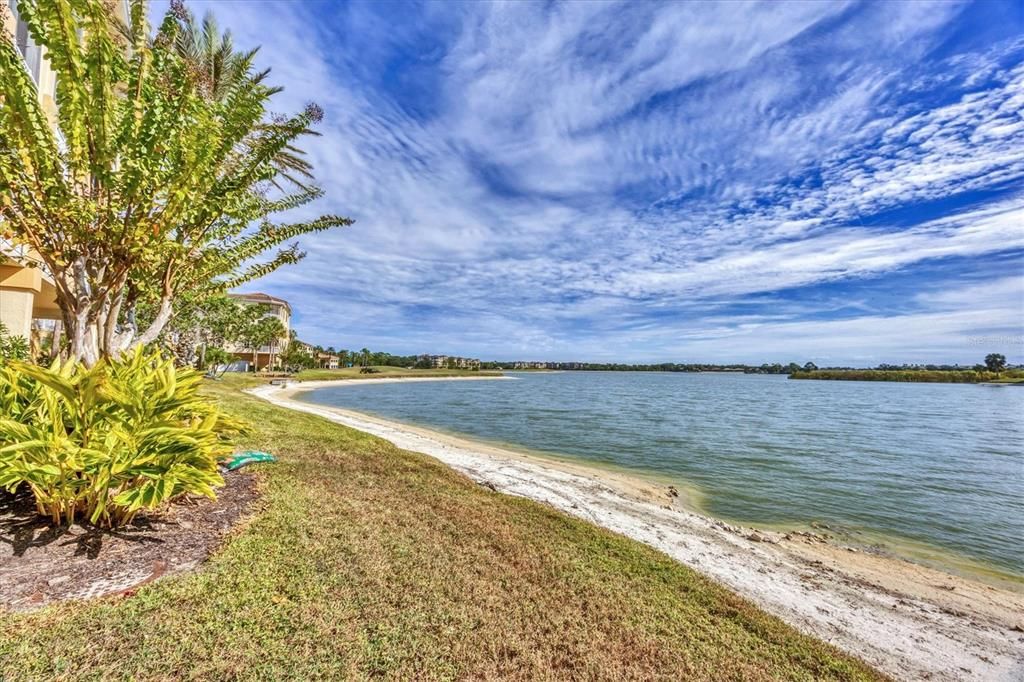 На продажу: $549,900 (3 спален, 2 ванн, 1916 Квадратных фут)