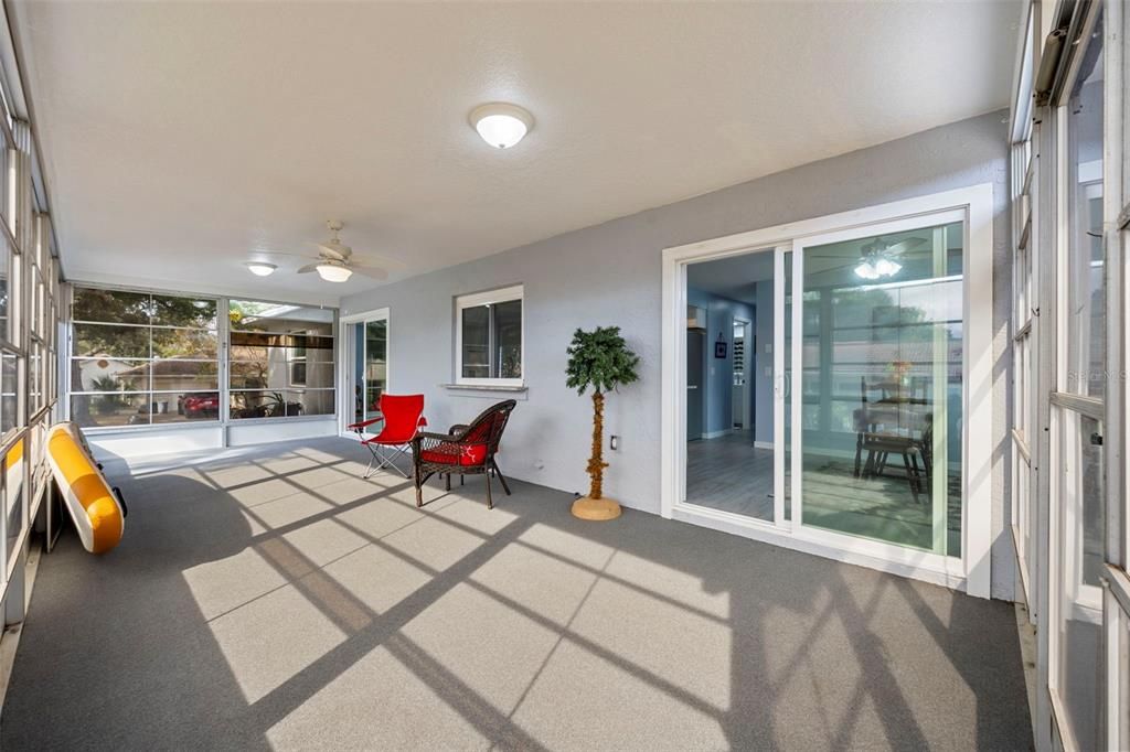 For Sale: $260,000 (2 beds, 2 baths, 1260 Square Feet)