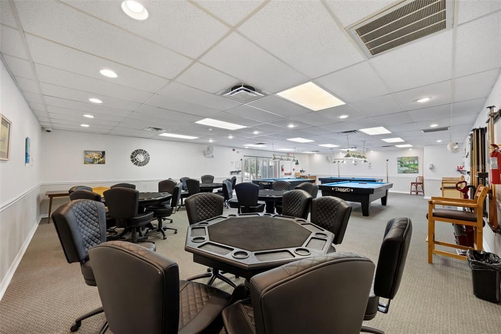 For Sale: $260,000 (2 beds, 2 baths, 1260 Square Feet)