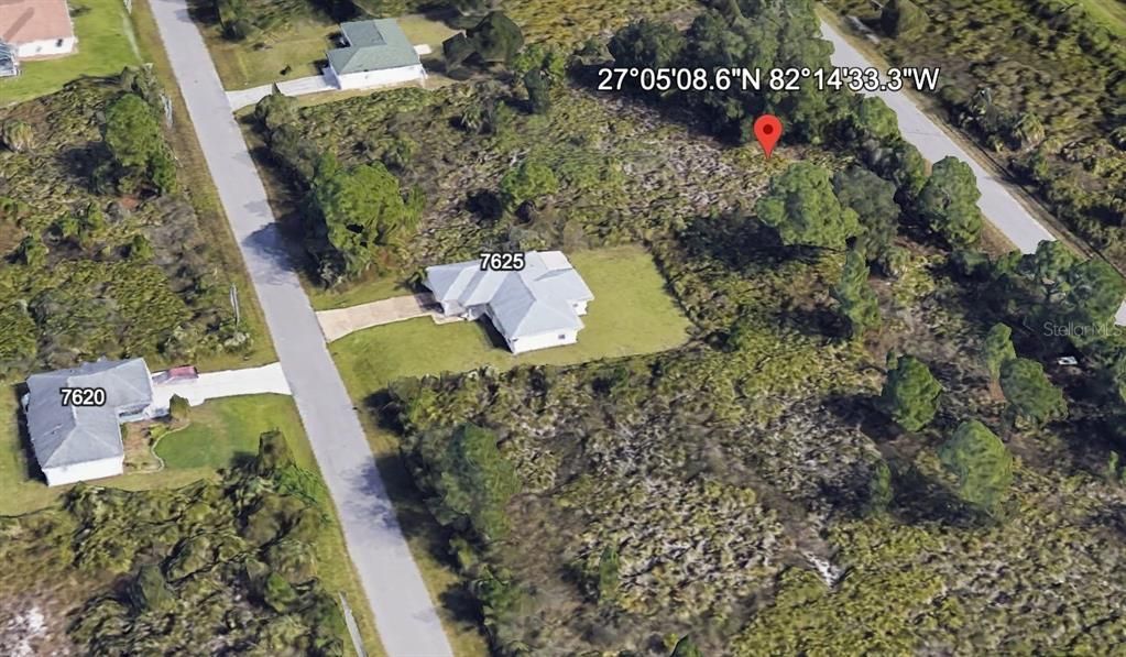 На продажу: $15,000 (0.23 acres)