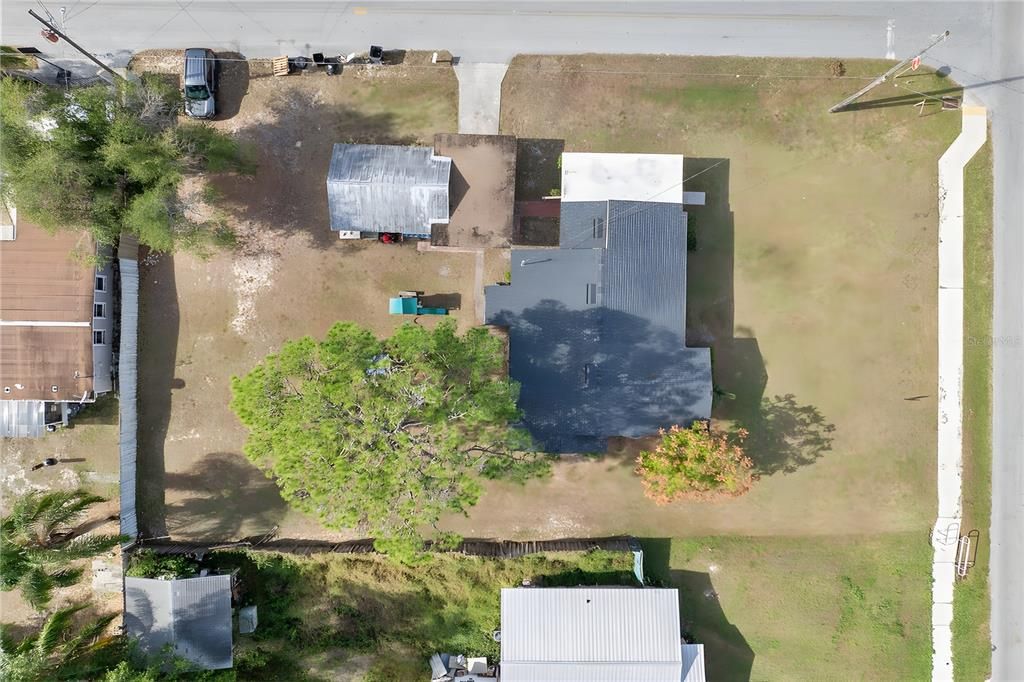 待售: $220,000 (2 贝兹, 1 浴室, 1208 平方英尺)