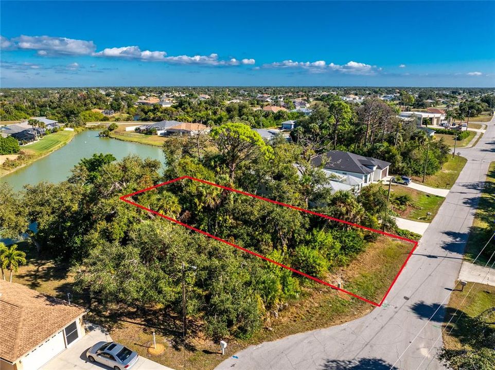 待售: $27,000 (0.18 acres)