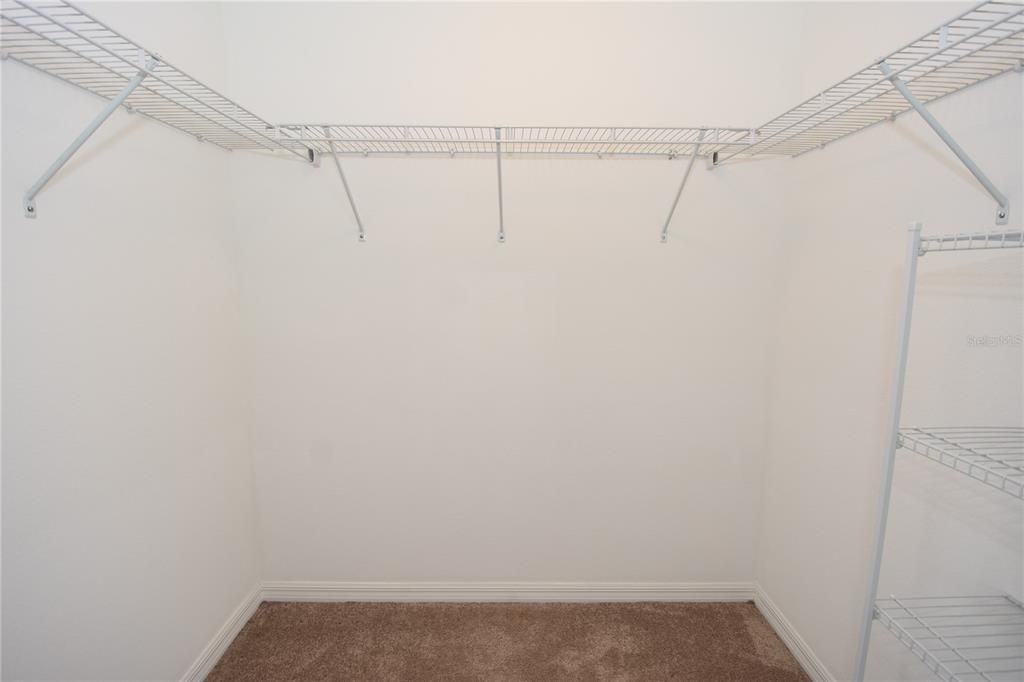 В аренду: $1,700 (3 спален, 2 ванн, 1212 Квадратных фут)