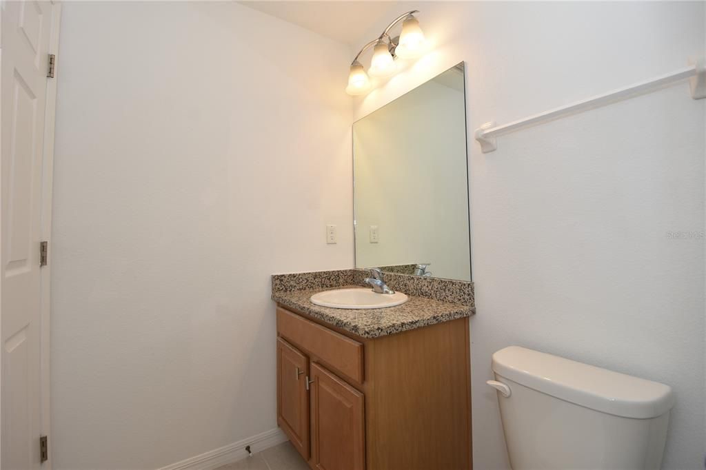 В аренду: $1,700 (3 спален, 2 ванн, 1212 Квадратных фут)