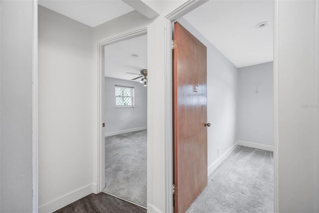 待售: $550,000 (3 贝兹, 2 浴室, 1973 平方英尺)