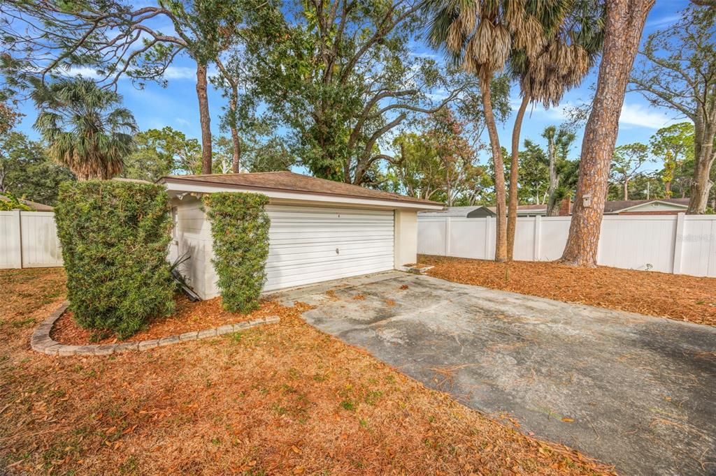 待售: $550,000 (3 贝兹, 2 浴室, 1973 平方英尺)