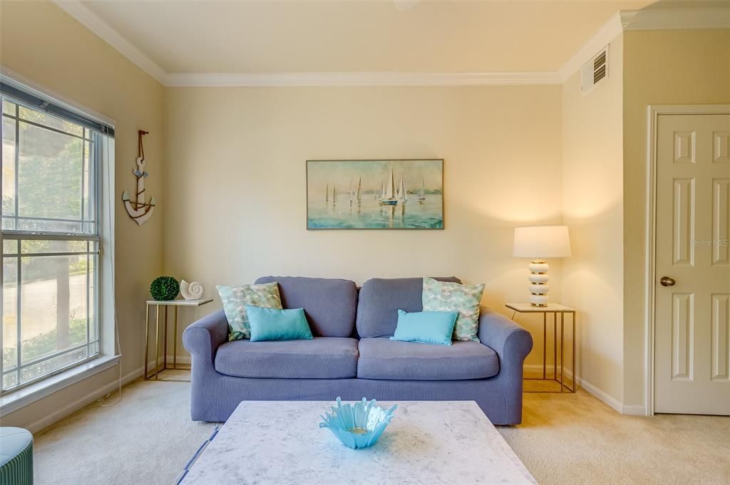 For Rent: $1,500 (1 beds, 1 baths, 660 Square Feet)