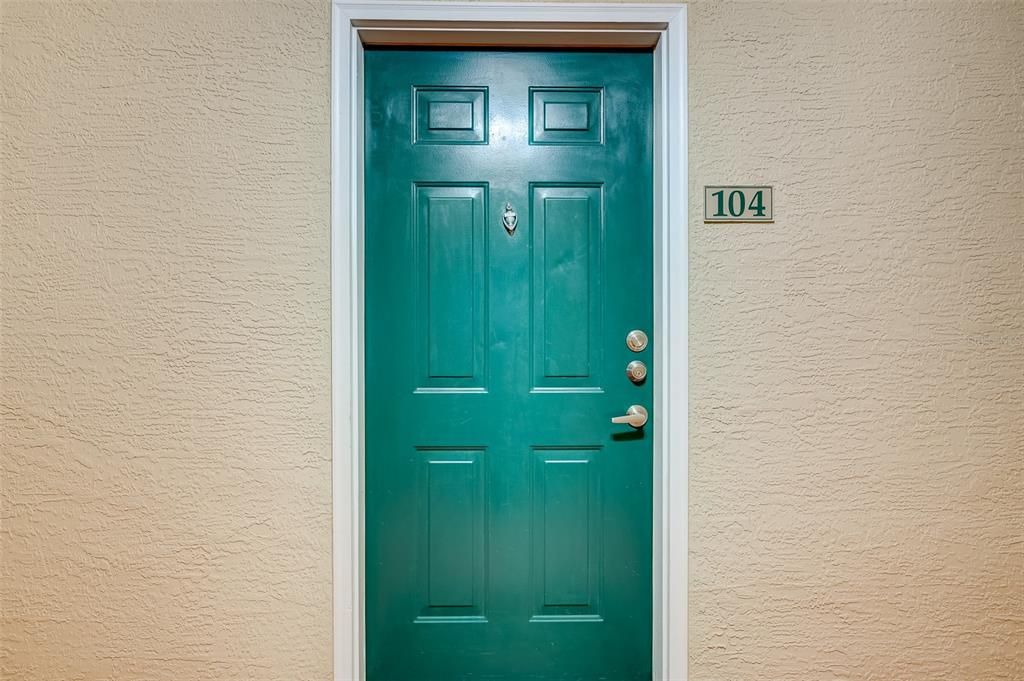 For Rent: $1,500 (1 beds, 1 baths, 660 Square Feet)