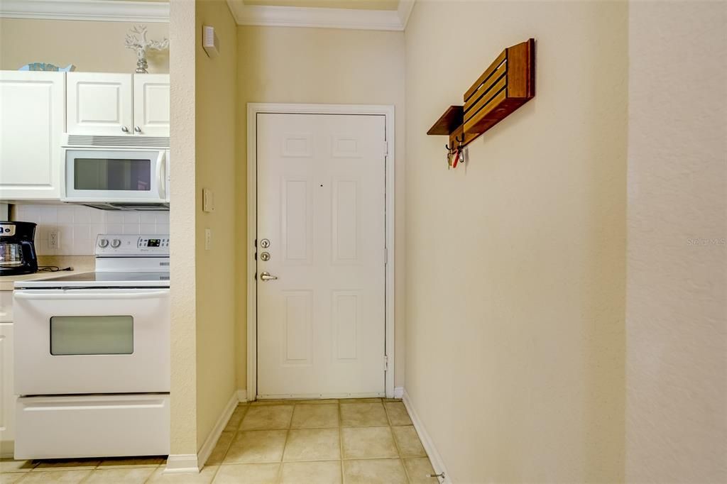 For Rent: $1,500 (1 beds, 1 baths, 660 Square Feet)