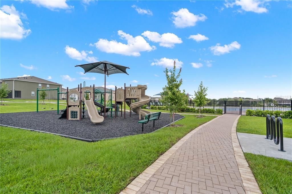 For Sale: $325,990 (3 beds, 2 baths, 1835 Square Feet)