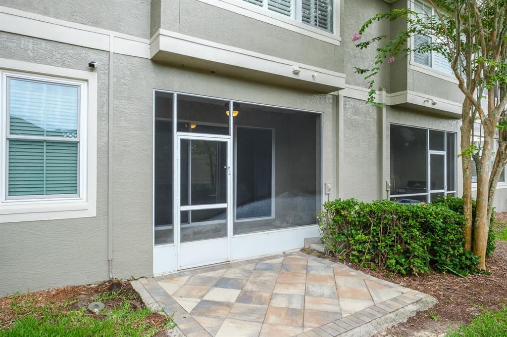 For Rent: $2,550 (2 beds, 2 baths, 1731 Square Feet)