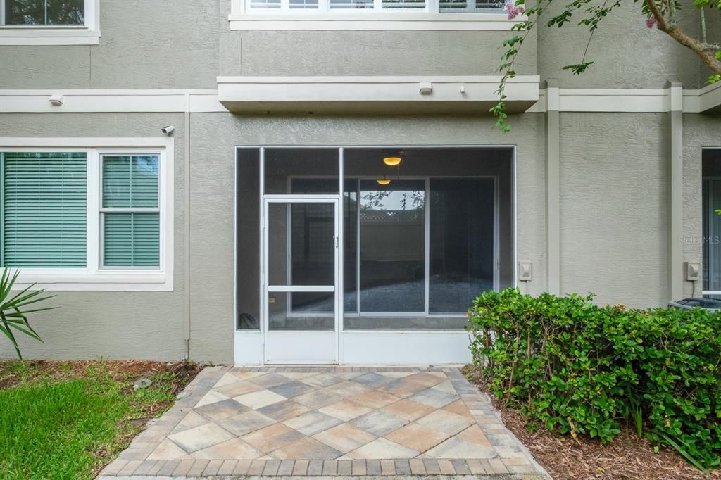 For Rent: $2,550 (2 beds, 2 baths, 1731 Square Feet)