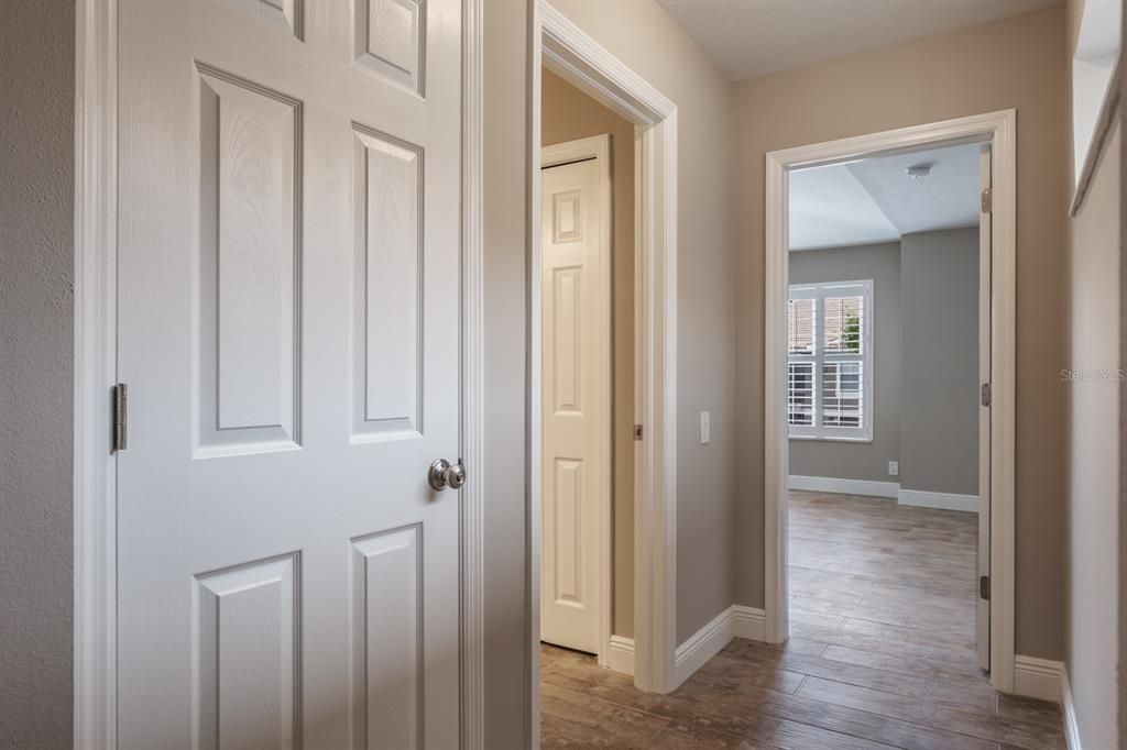 For Rent: $2,550 (2 beds, 2 baths, 1731 Square Feet)