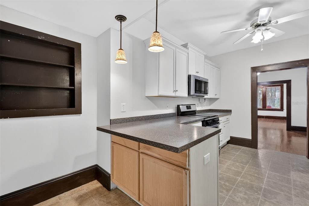 待售: $565,000 (3 贝兹, 2 浴室, 1383 平方英尺)