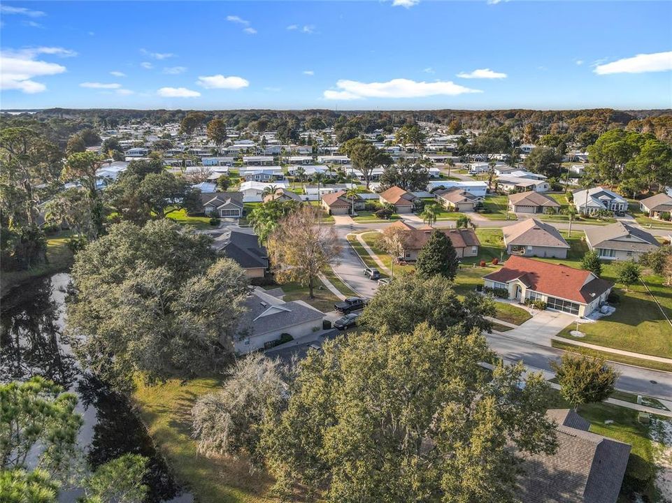 На продажу: $275,000 (3 спален, 2 ванн, 1204 Квадратных фут)