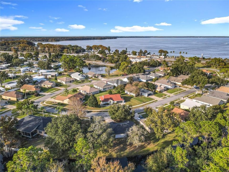 На продажу: $275,000 (3 спален, 2 ванн, 1204 Квадратных фут)