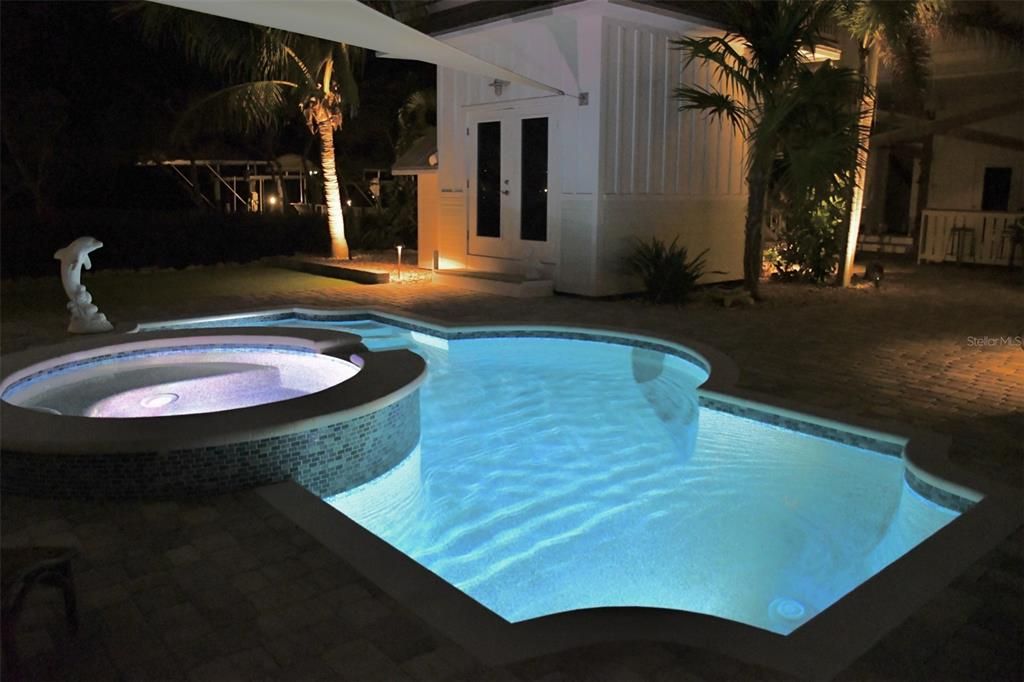 En Venta: $1,950,000 (3 camas, 3 baños, 2558 Pies cuadrados)