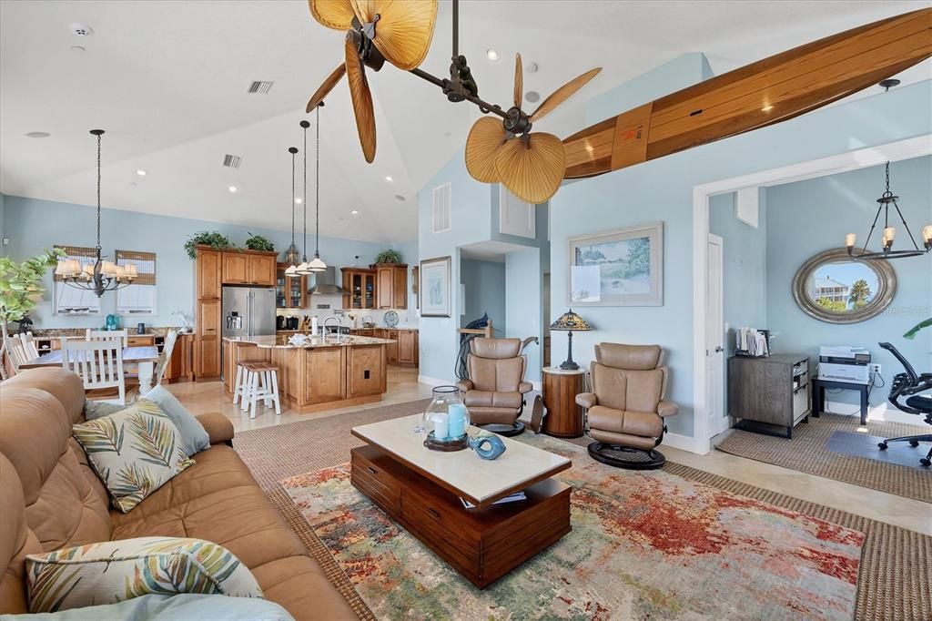 En Venta: $1,950,000 (3 camas, 3 baños, 2558 Pies cuadrados)