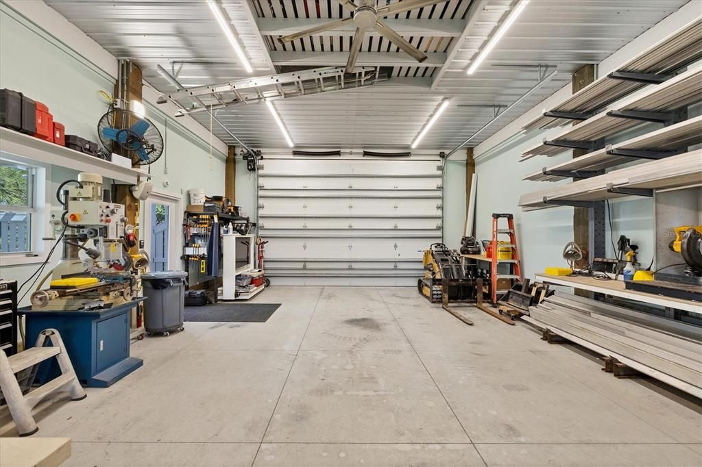 En Venta: $1,950,000 (3 camas, 3 baños, 2558 Pies cuadrados)