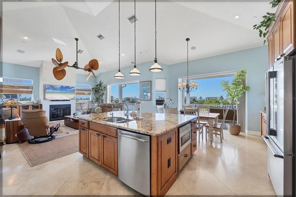 En Venta: $1,950,000 (3 camas, 3 baños, 2558 Pies cuadrados)