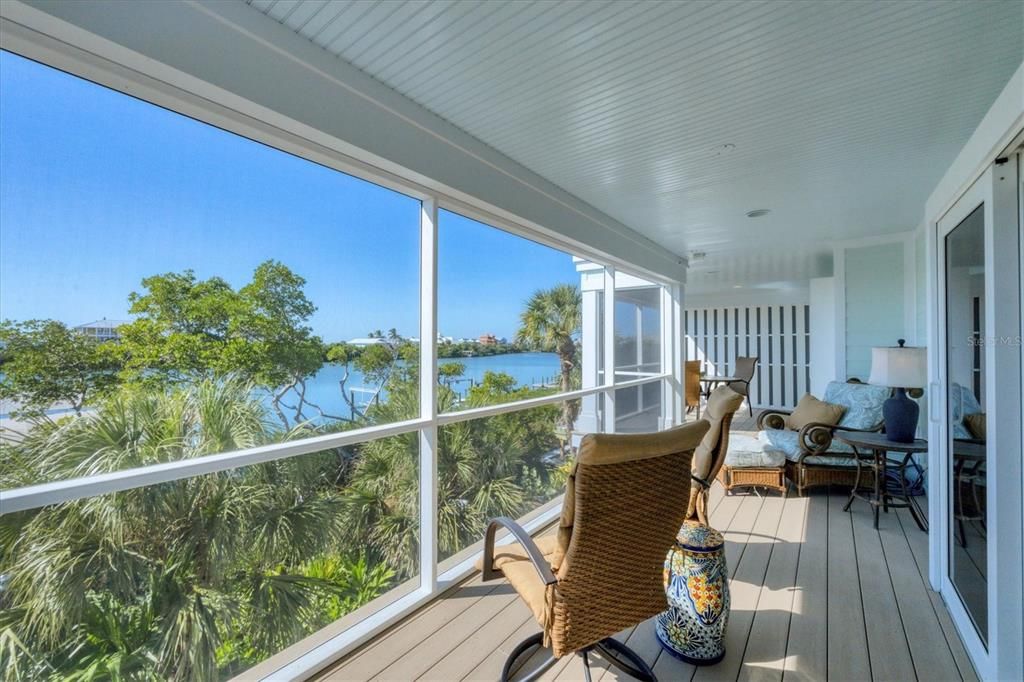 En Venta: $1,950,000 (3 camas, 3 baños, 2558 Pies cuadrados)