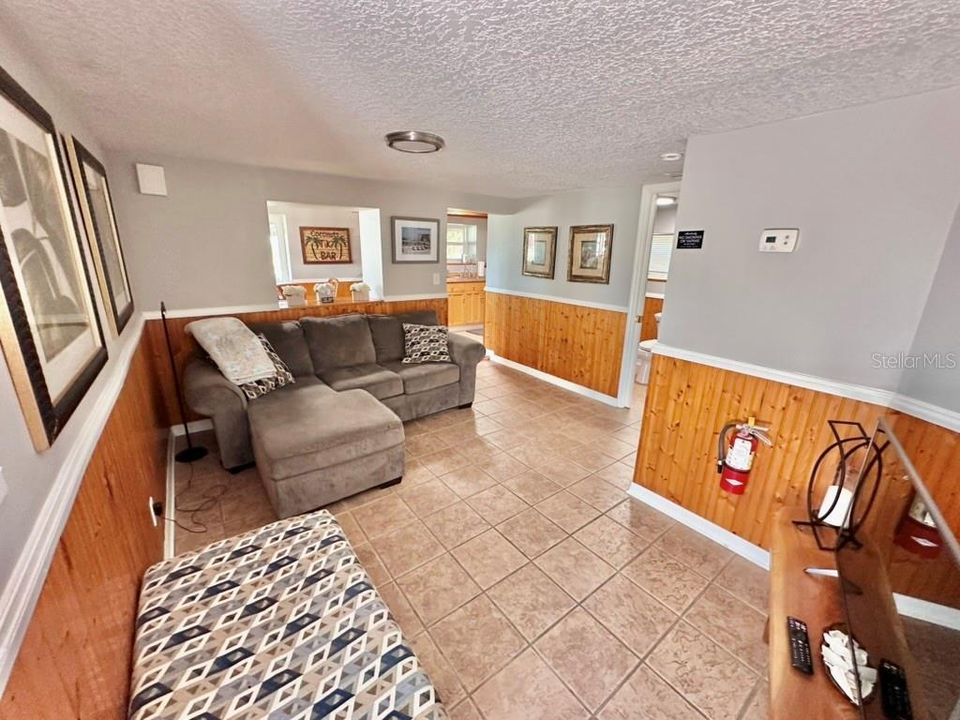 待售: $1,395,000 (0 贝兹, 0 浴室, 1280 平方英尺)