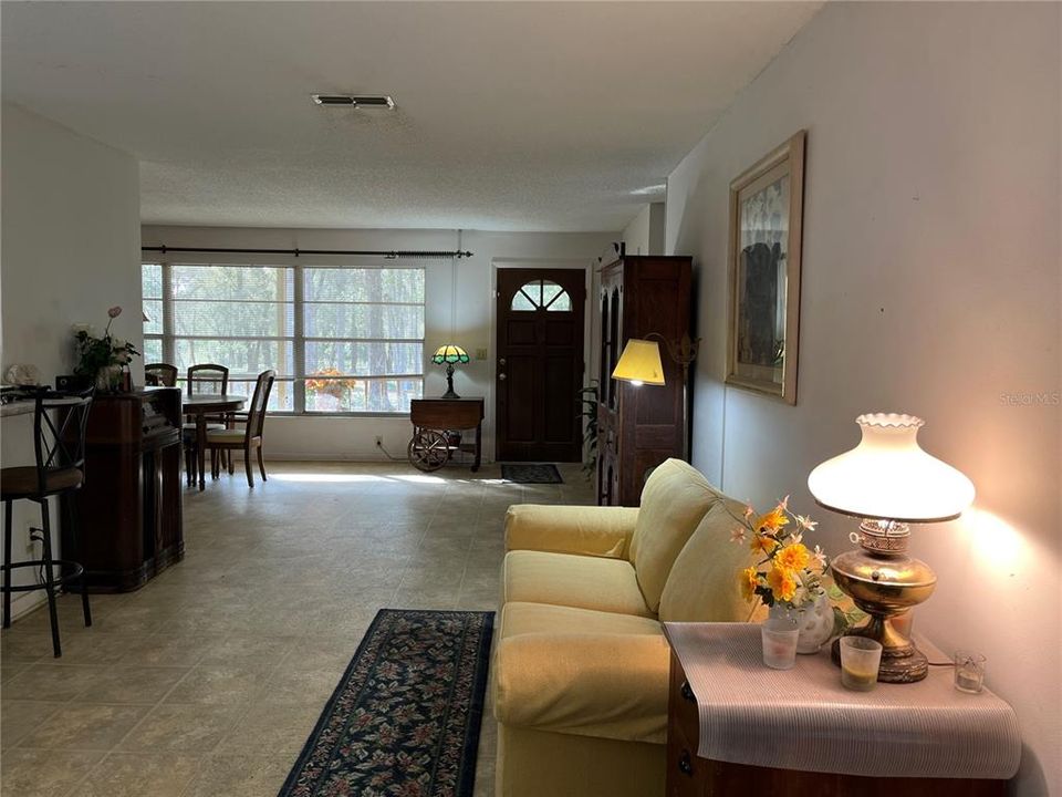 На продажу: $609,000 (3 спален, 2 ванн, 1799 Квадратных фут)