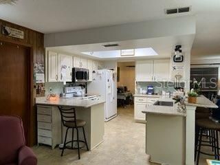 На продажу: $609,000 (3 спален, 2 ванн, 1799 Квадратных фут)