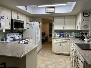 На продажу: $609,000 (3 спален, 2 ванн, 1799 Квадратных фут)